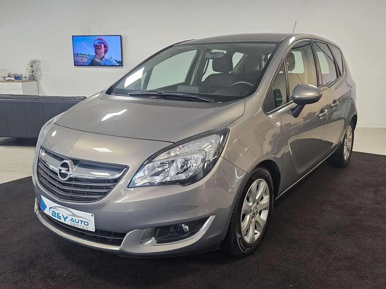 Photo 1 : Opel Meriva 2015 Petrol