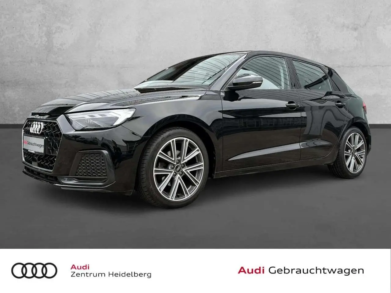 Photo 1 : Audi A1 2023 Essence