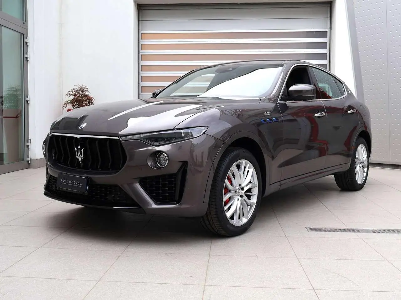 Photo 1 : Maserati Levante 2021 Hybride