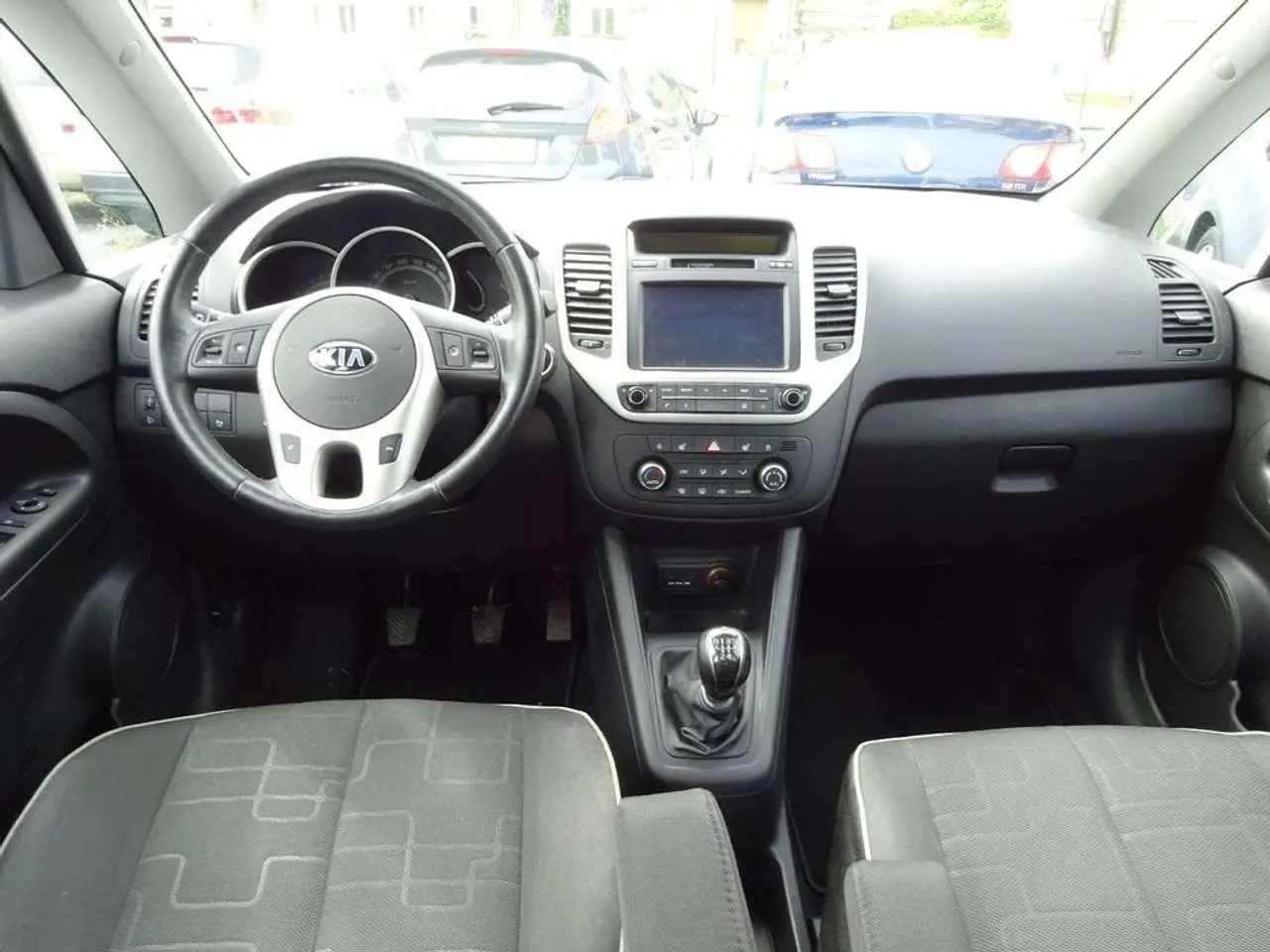 Photo 1 : Kia Venga 2015 Petrol