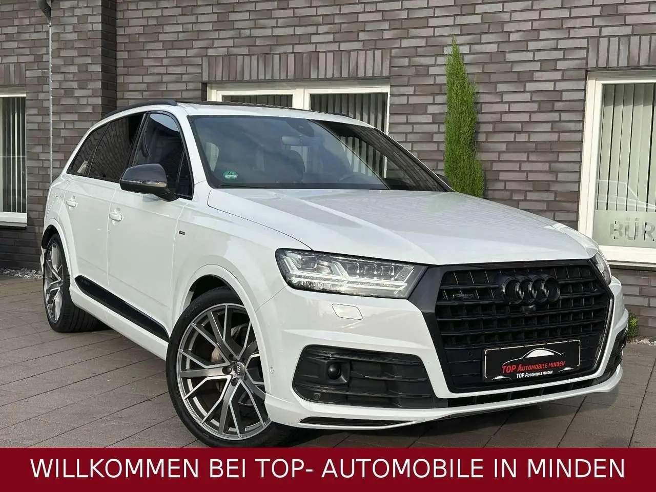 Photo 1 : Audi Q7 2017 Diesel