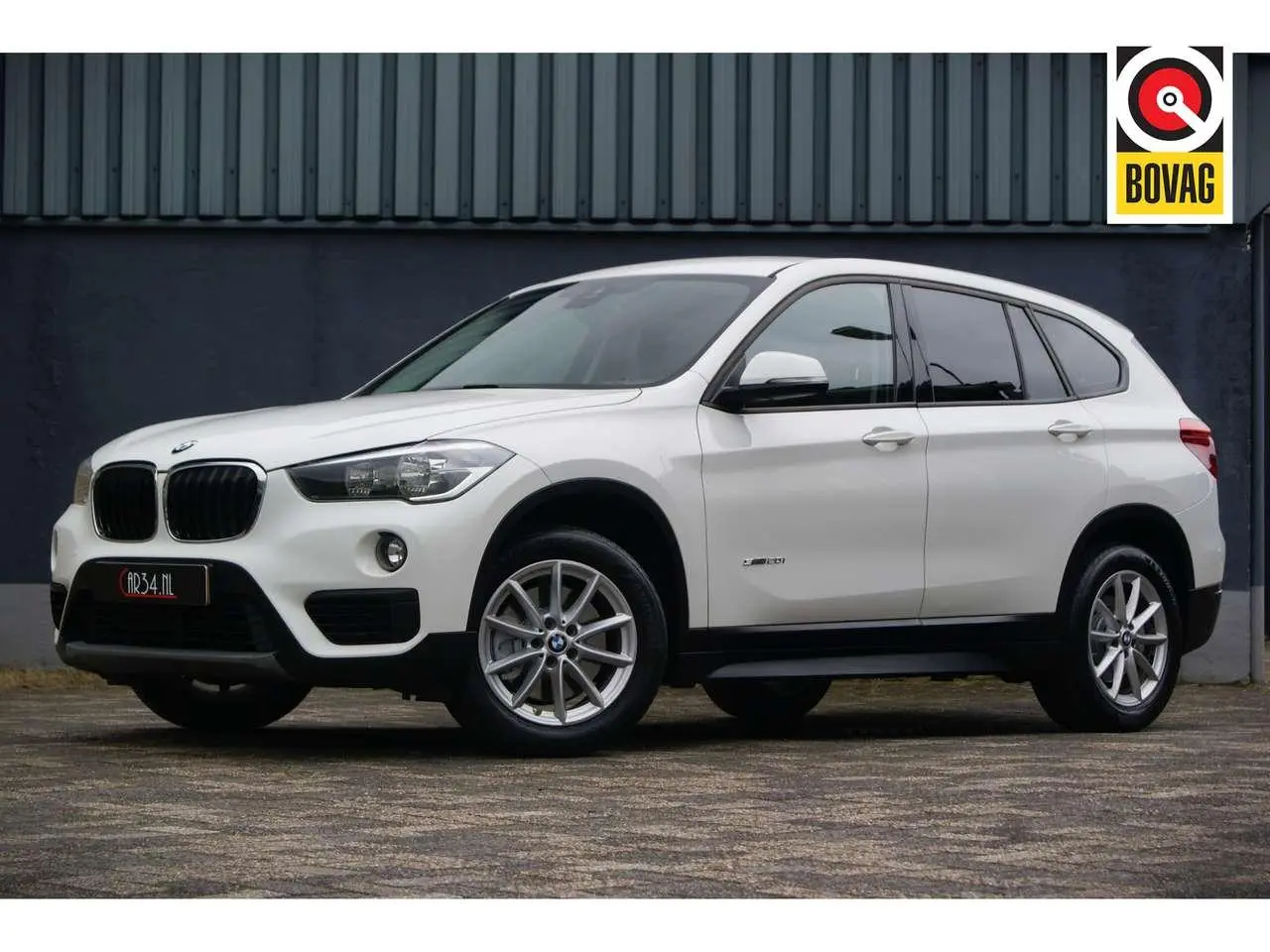 Photo 1 : Bmw X1 2016 Petrol