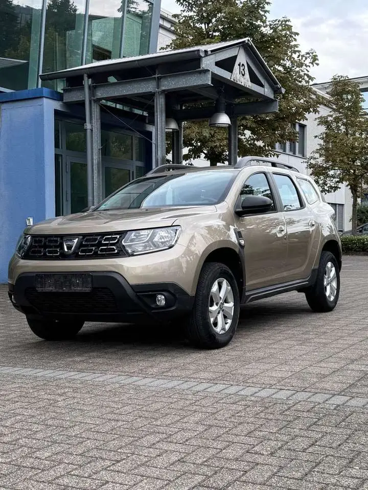 Photo 1 : Dacia Duster 2019 Essence