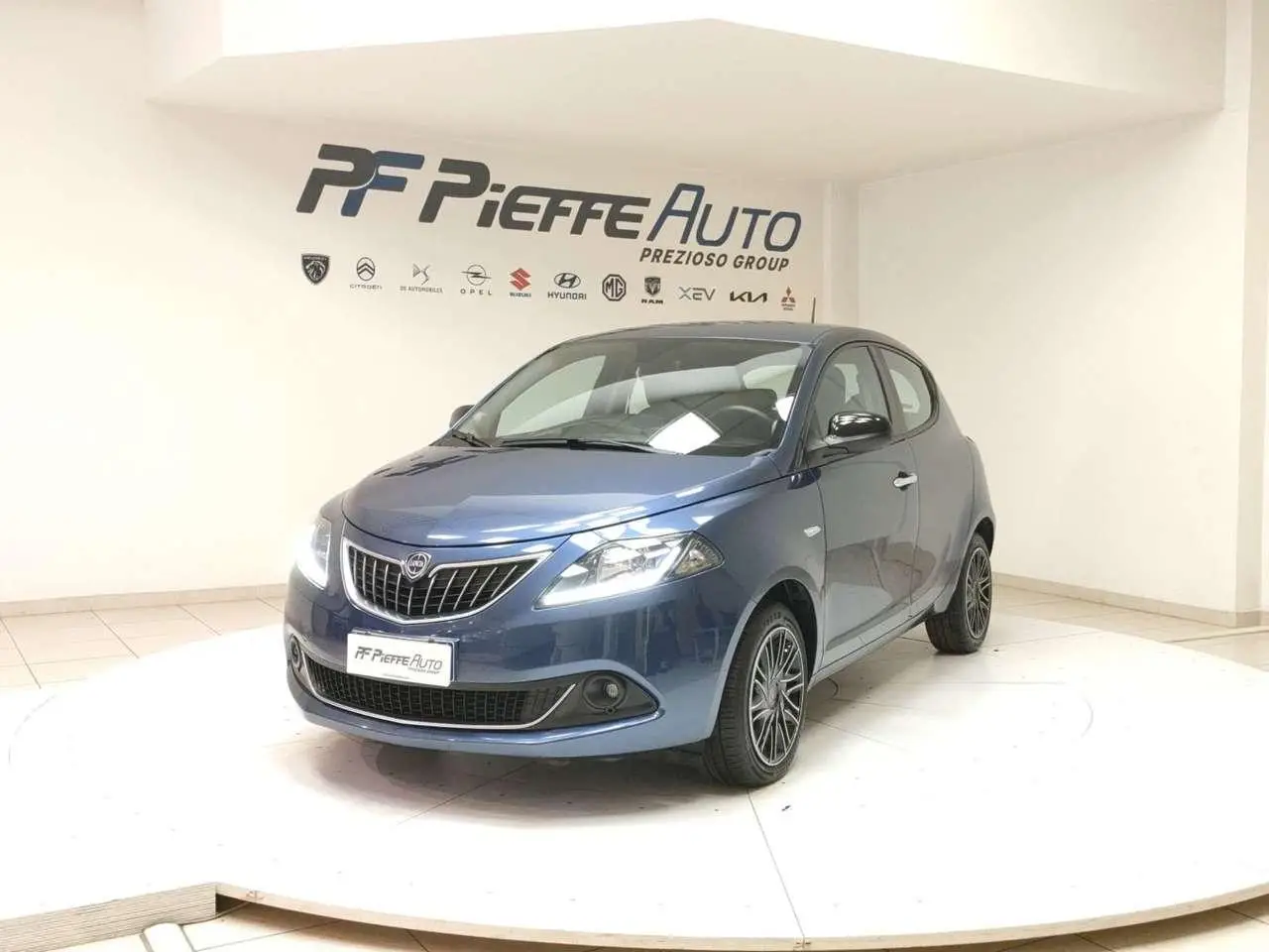 Photo 1 : Lancia Ypsilon 2022 Hybrid