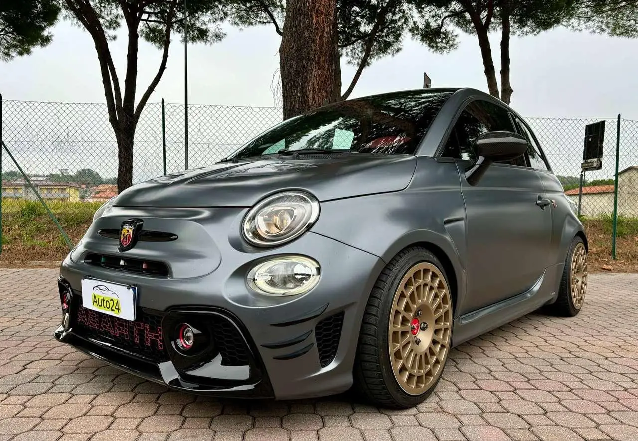 Photo 1 : Abarth 595 2015 Petrol