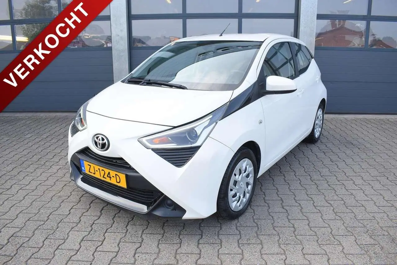 Photo 1 : Toyota Aygo 2019 Essence