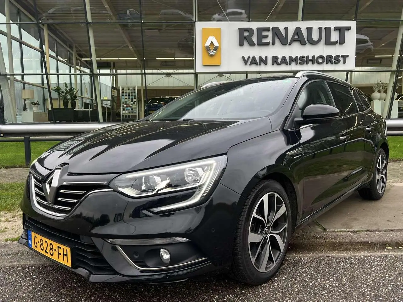 Photo 1 : Renault Megane 2019 Essence