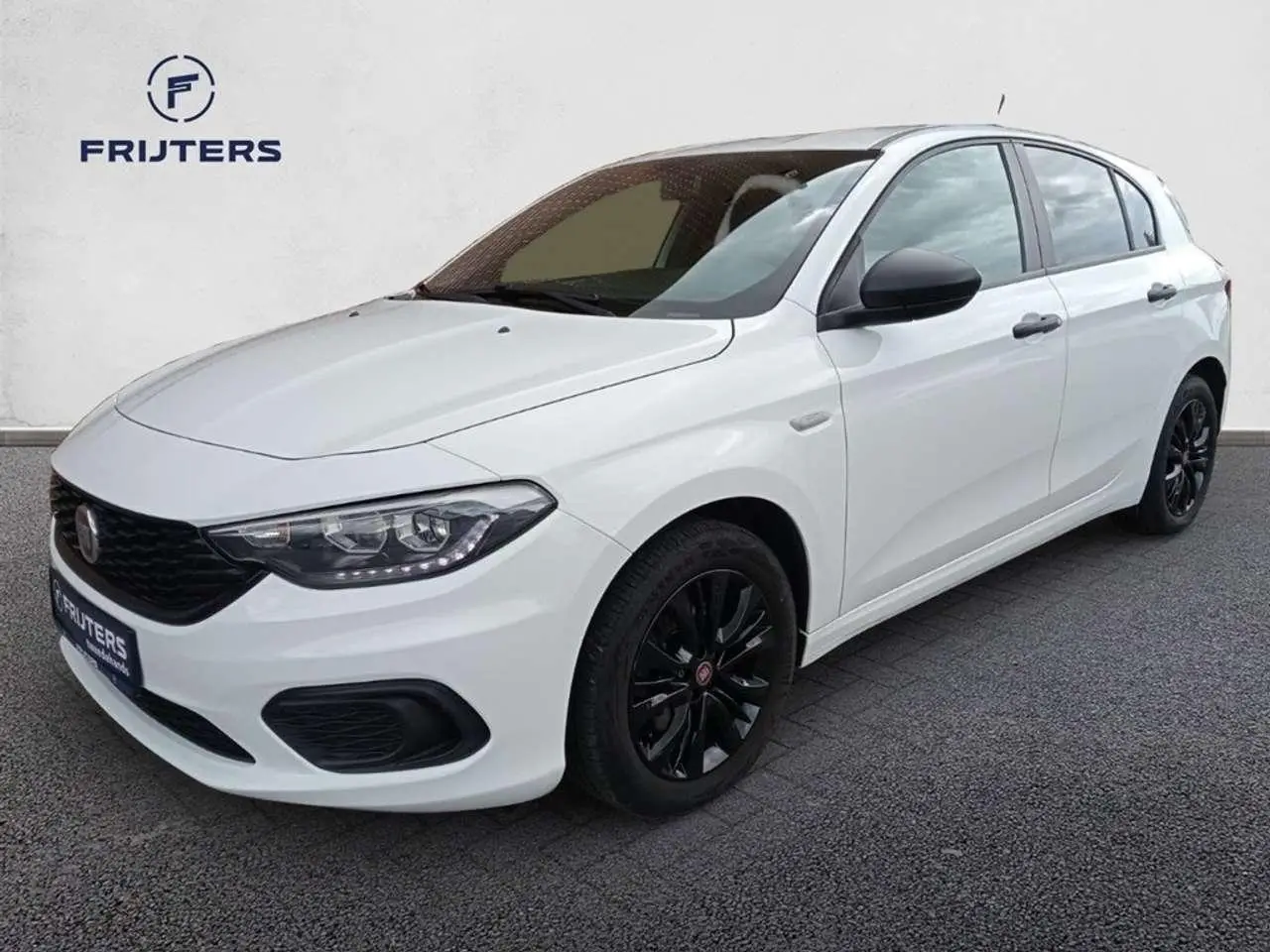 Photo 1 : Fiat Tipo 2020 Petrol