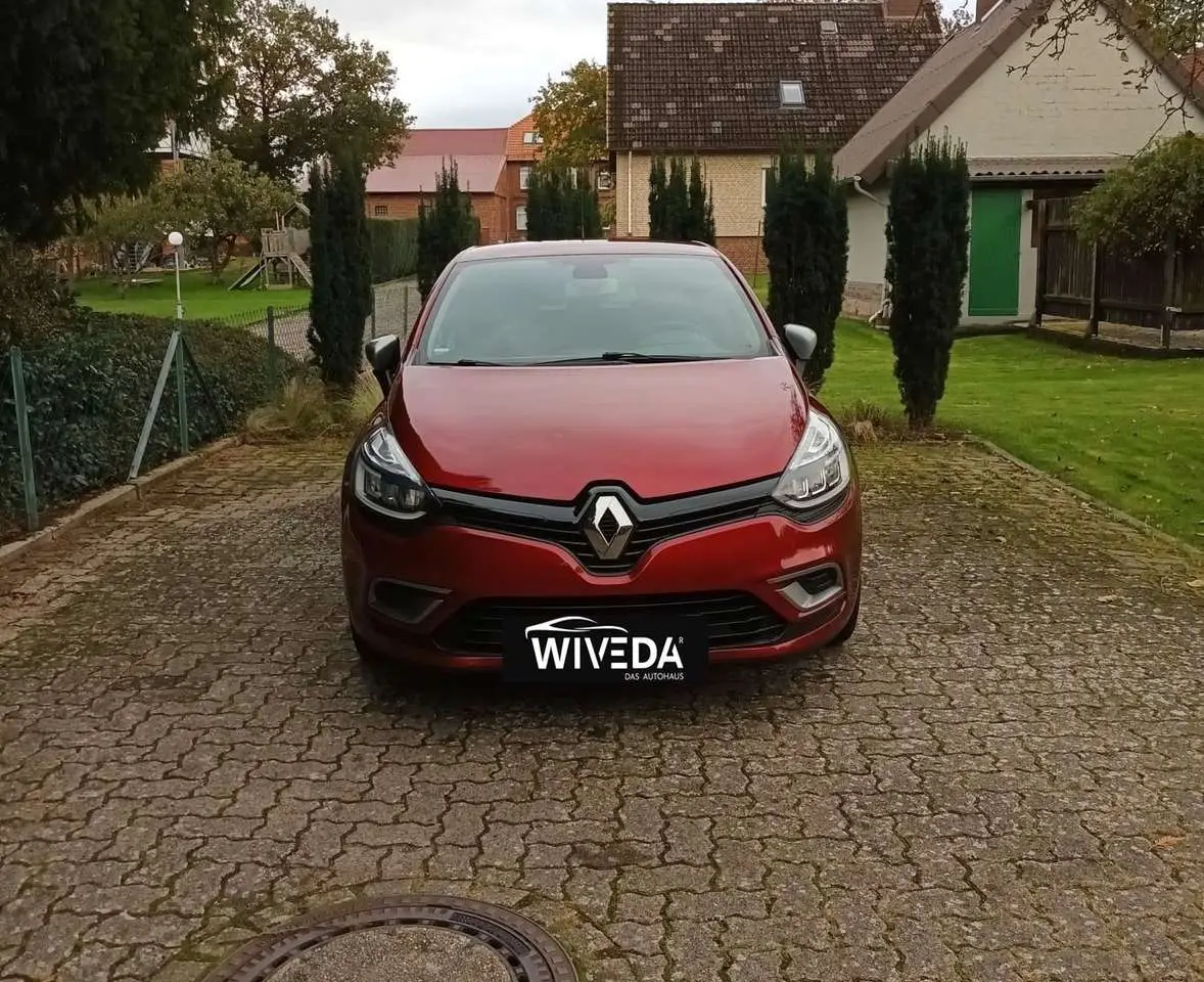 Photo 1 : Renault Clio 2018 Essence