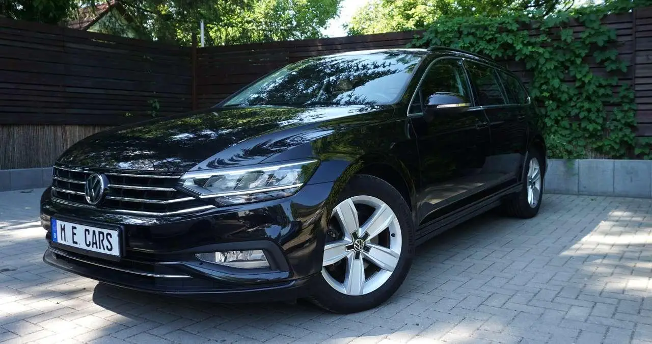 Photo 1 : Volkswagen Passat 2020 Diesel