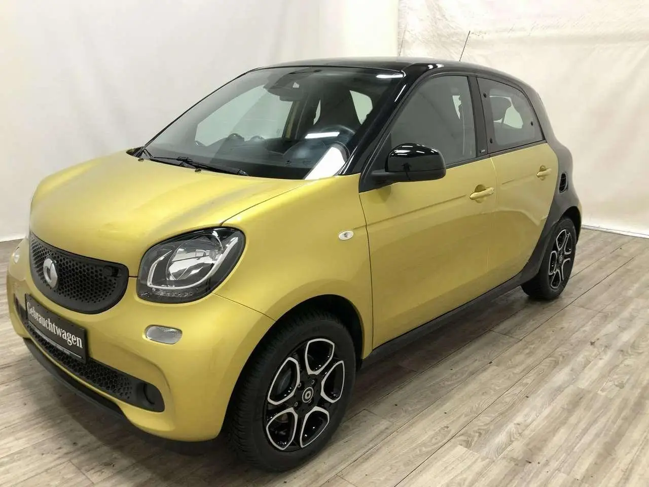 Photo 1 : Smart Forfour 2017 Petrol