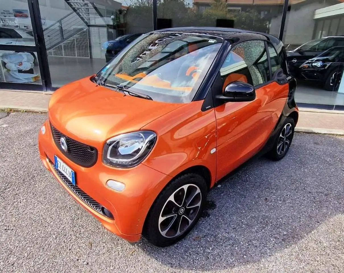 Photo 1 : Smart Fortwo 2015 Petrol