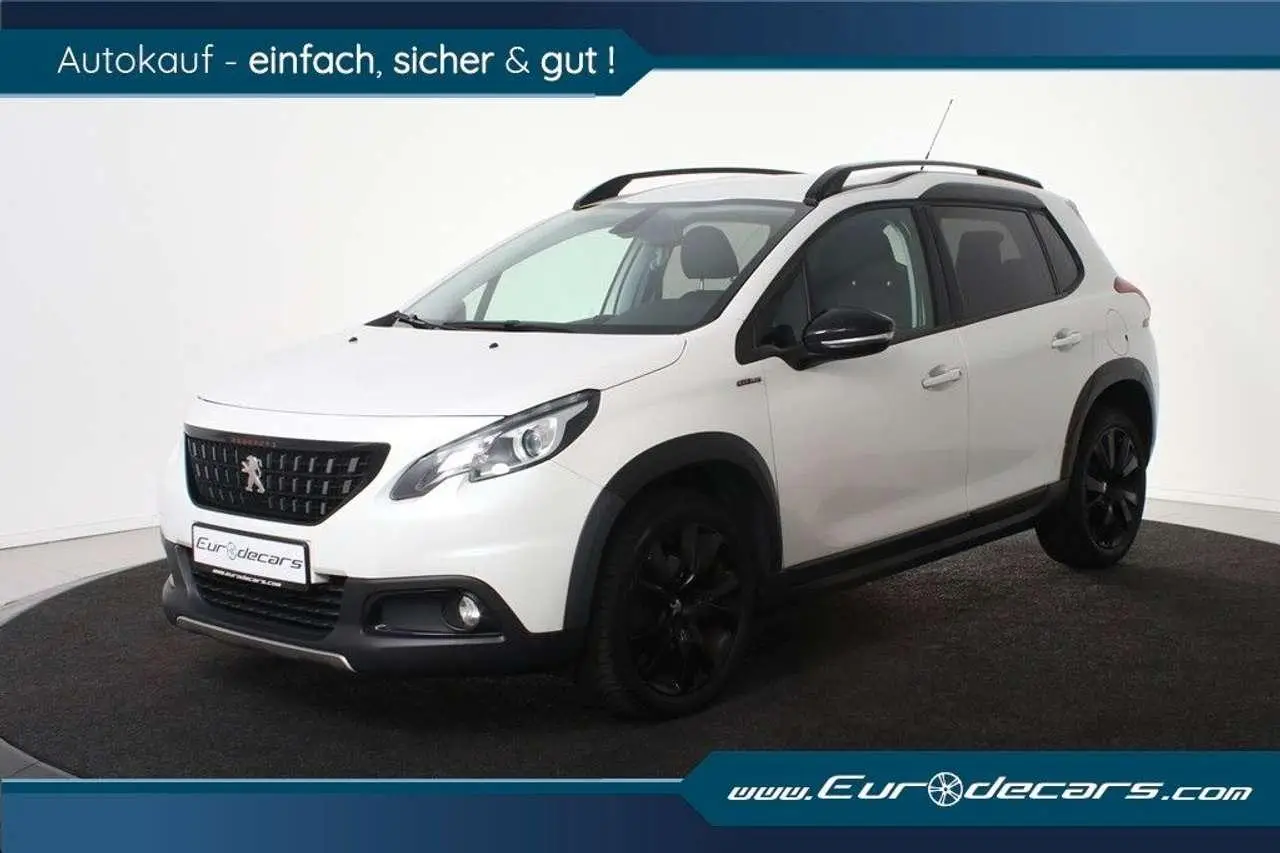 Photo 1 : Peugeot 2008 2018 Essence