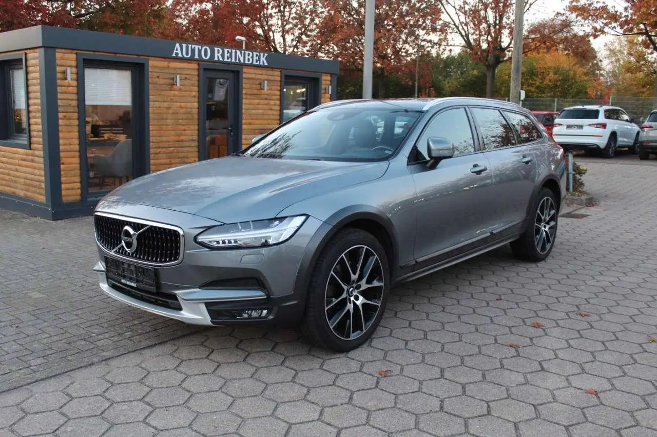 Photo 1 : Volvo V90 2020 Diesel