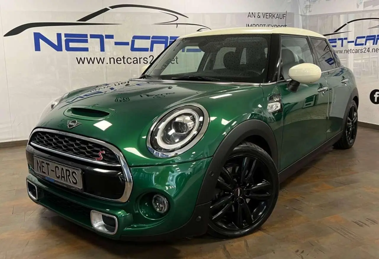 Photo 1 : Mini Cooper 2019 Petrol