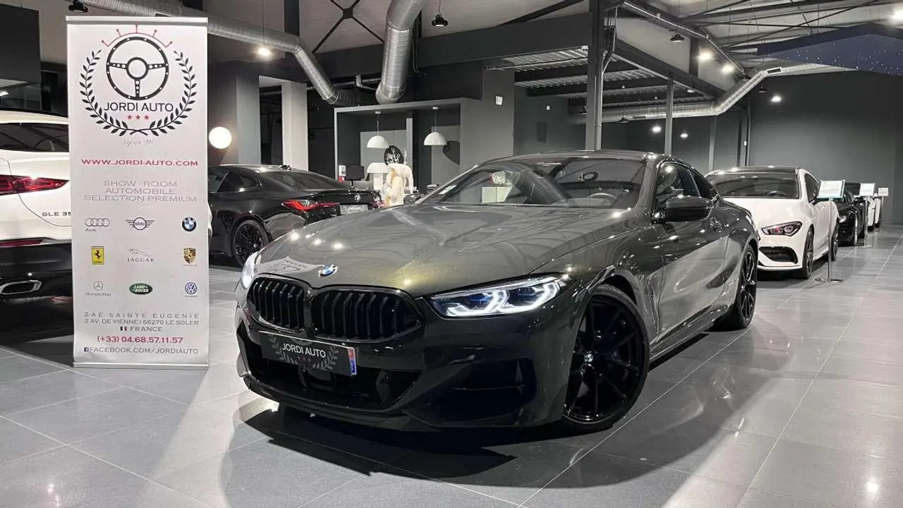 Photo 1 : Bmw Serie 8 2019 Essence