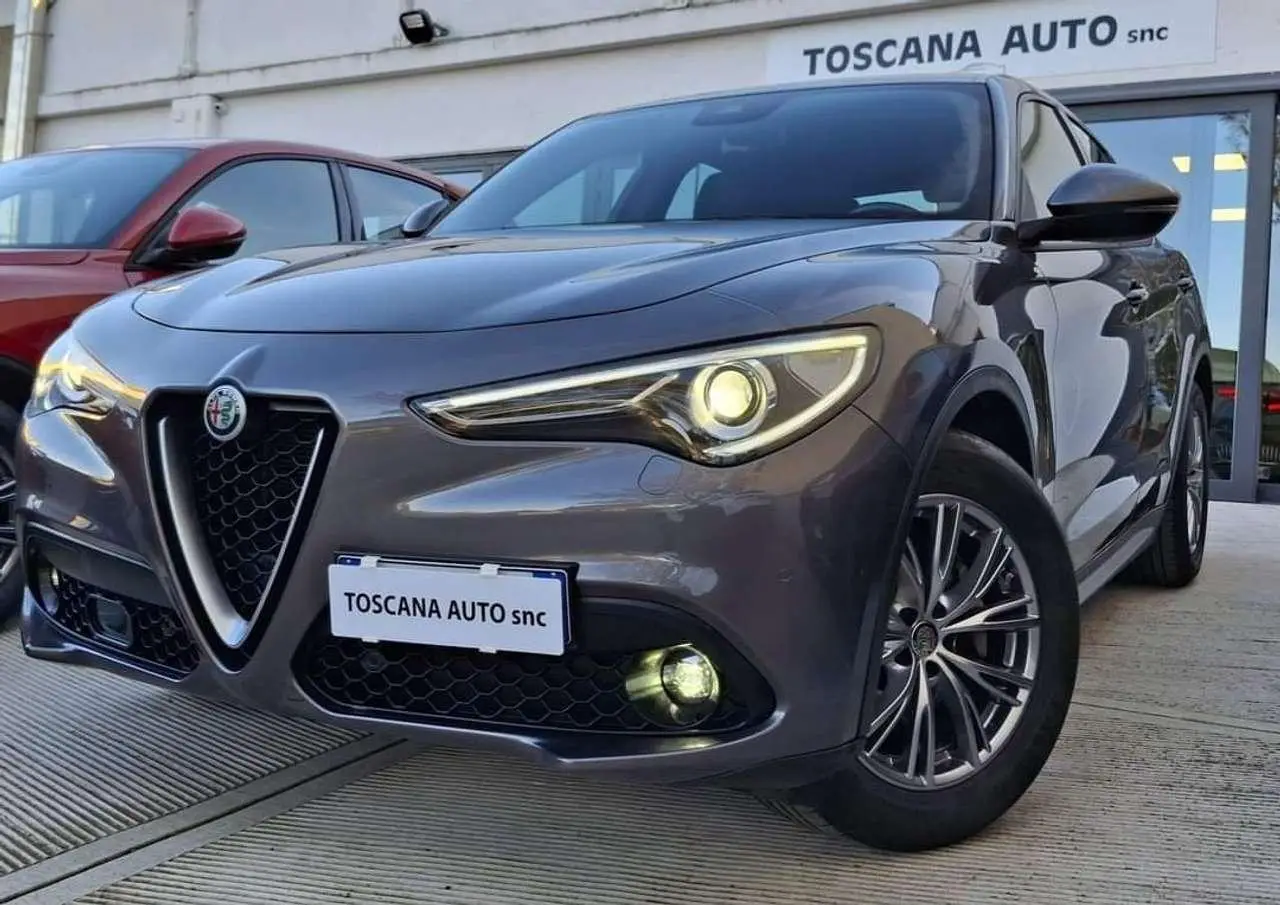 Photo 1 : Alfa Romeo Stelvio 2022 Diesel