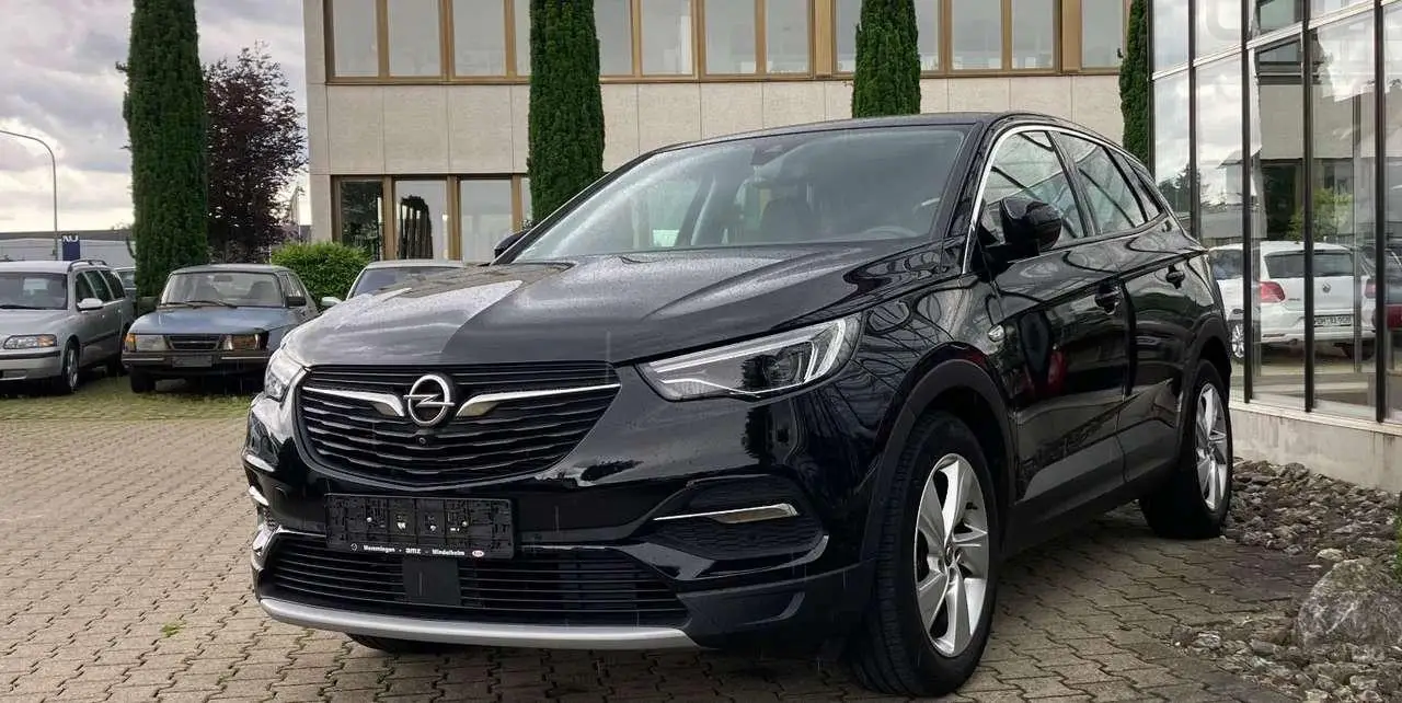 Photo 1 : Opel Grandland 2019 Essence