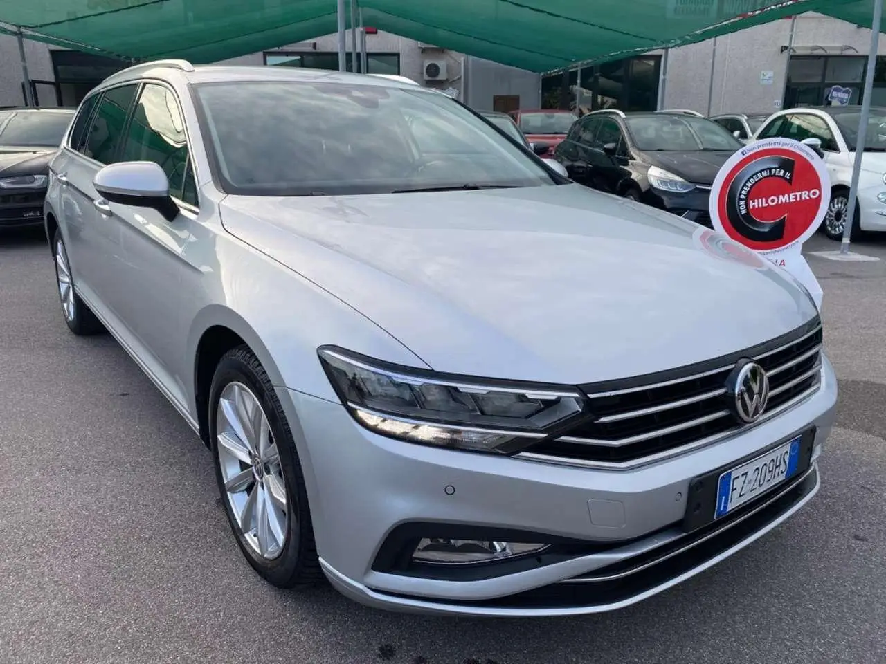 Photo 1 : Volkswagen Passat 2020 Diesel