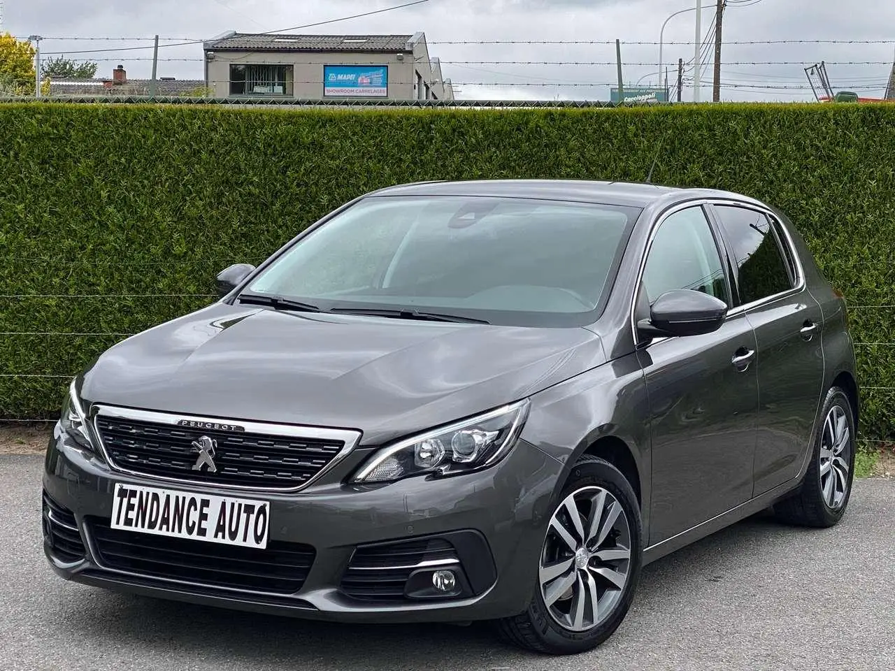 Photo 1 : Peugeot 308 2018 Petrol