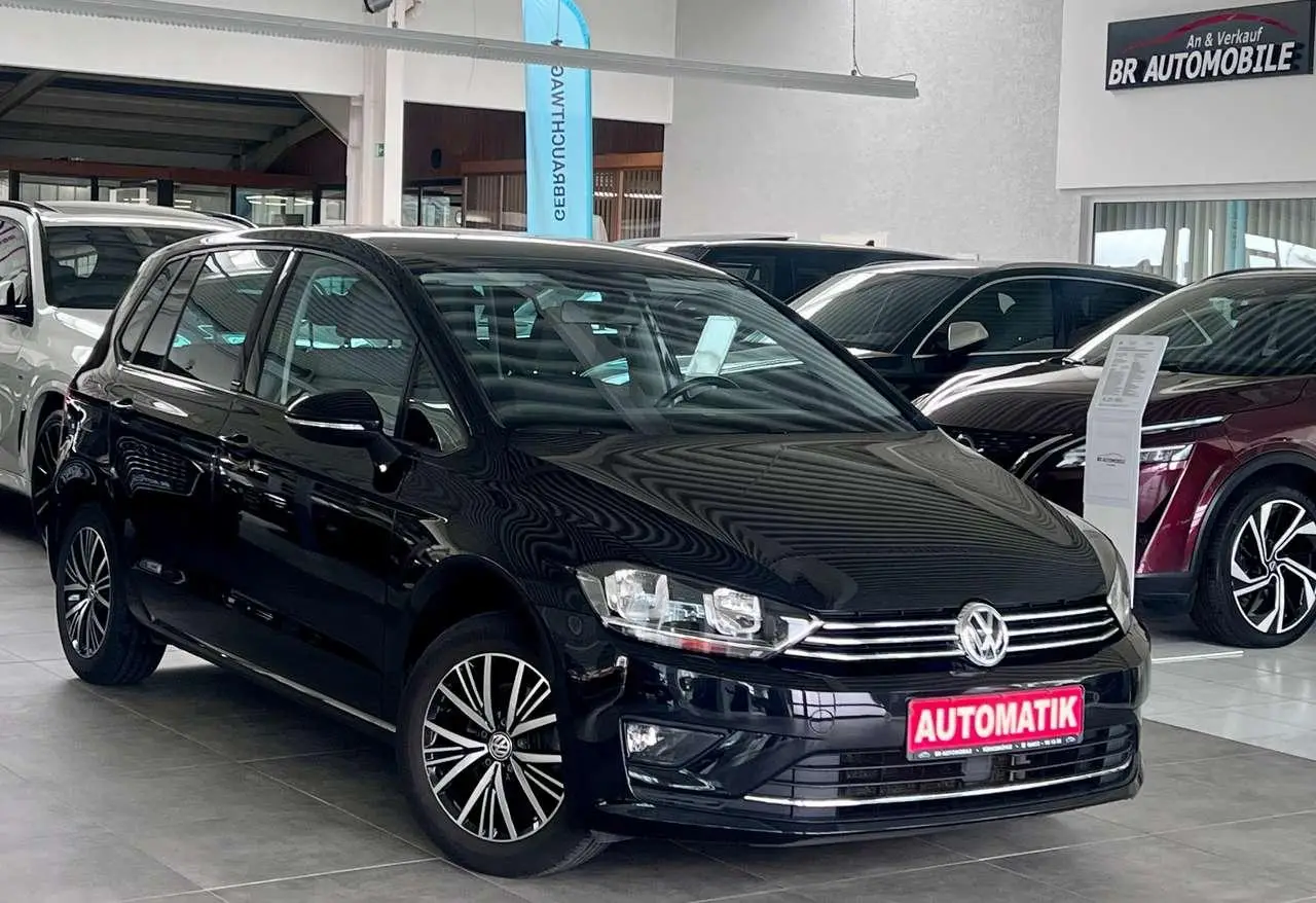 Photo 1 : Volkswagen Golf 2016 Petrol