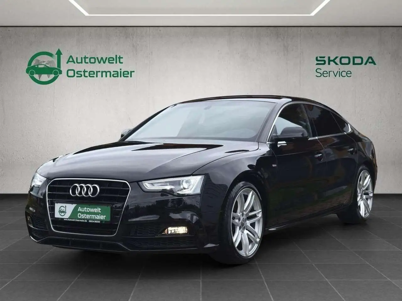 Photo 1 : Audi A5 2016 Petrol