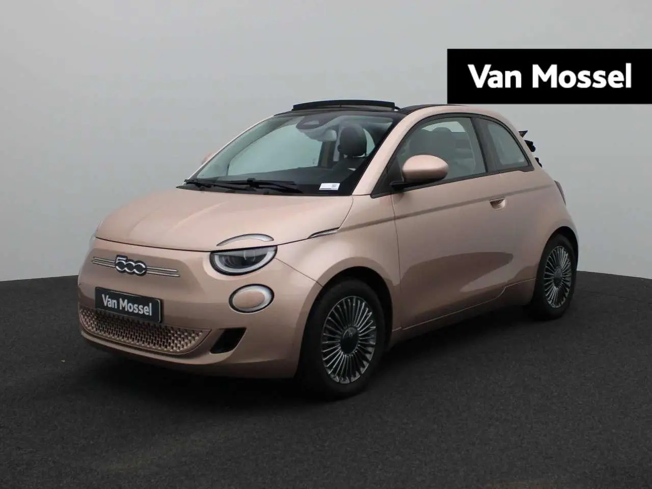 Photo 1 : Fiat 500 2022 Electric