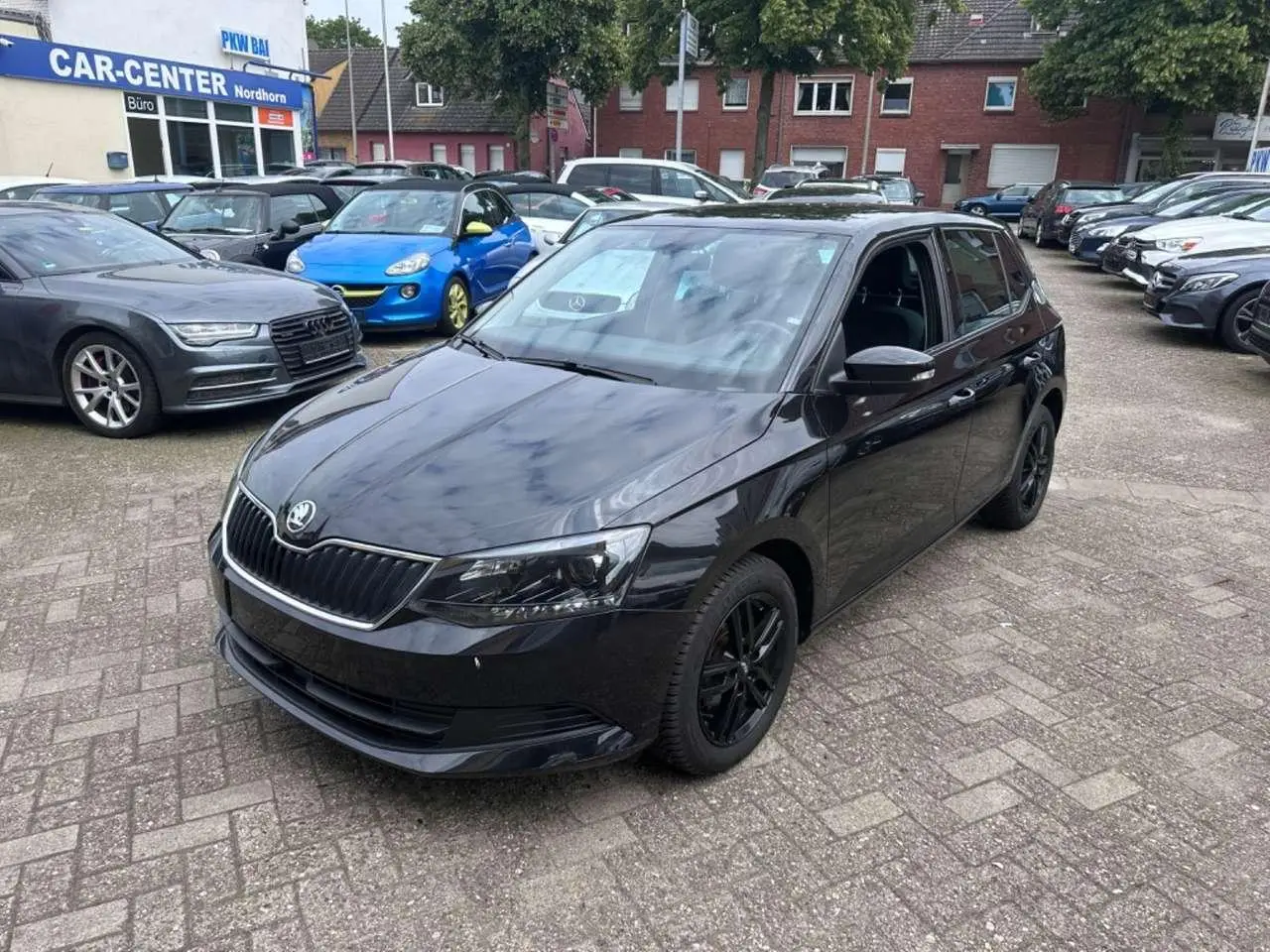 Photo 1 : Skoda Fabia 2016 Petrol