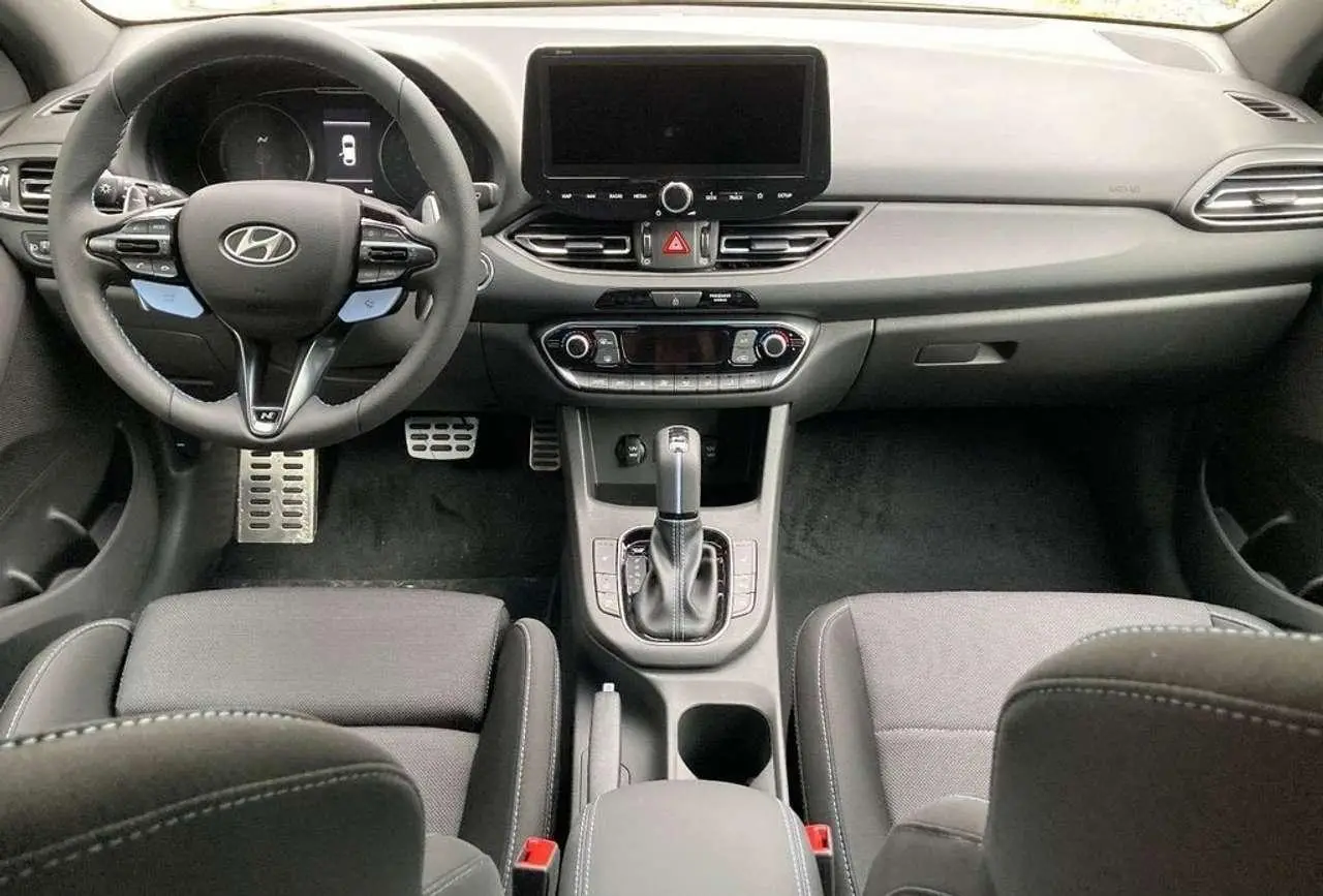 Photo 1 : Hyundai I30 2023 Essence