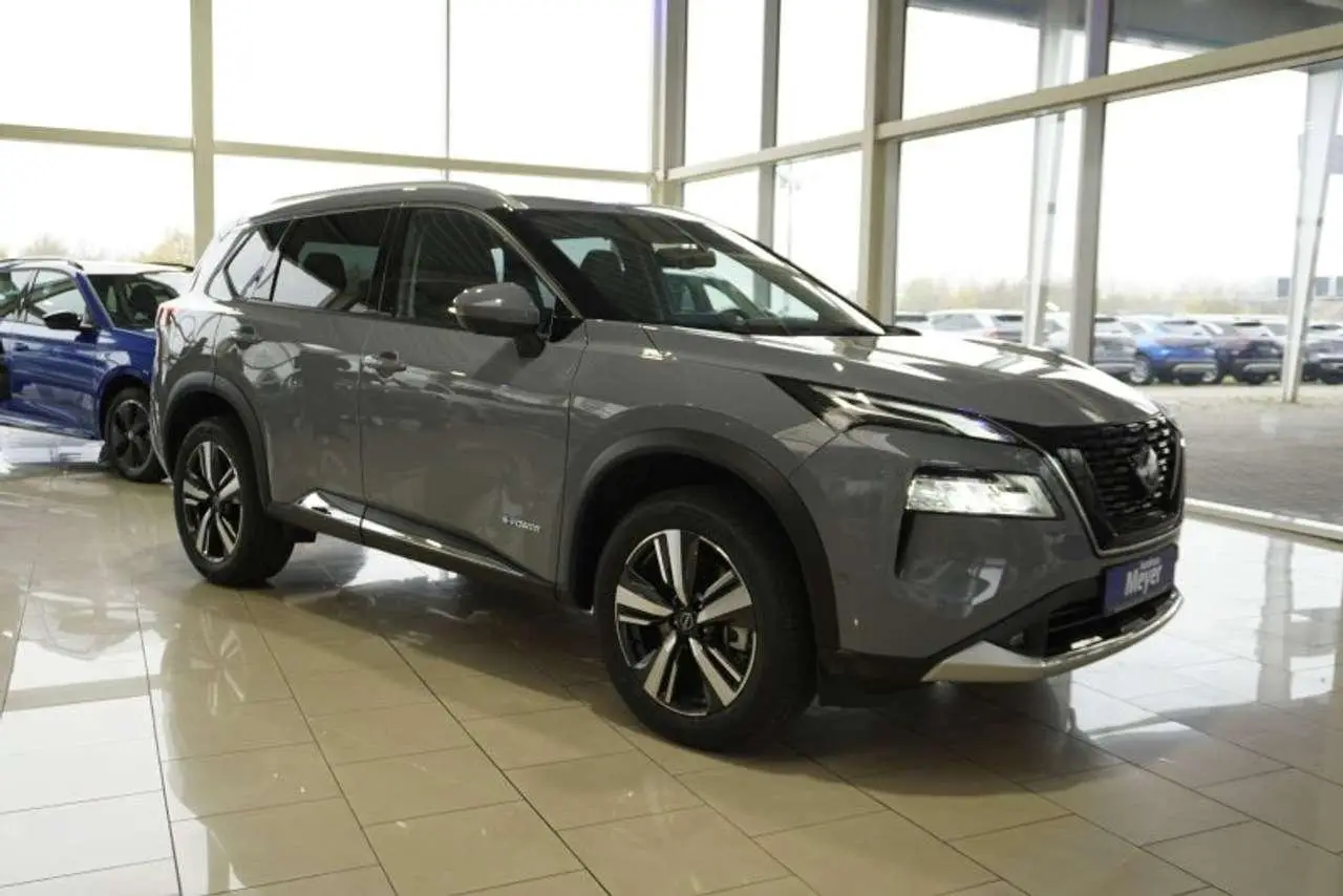 Photo 1 : Nissan X-trail 2024 Hybride