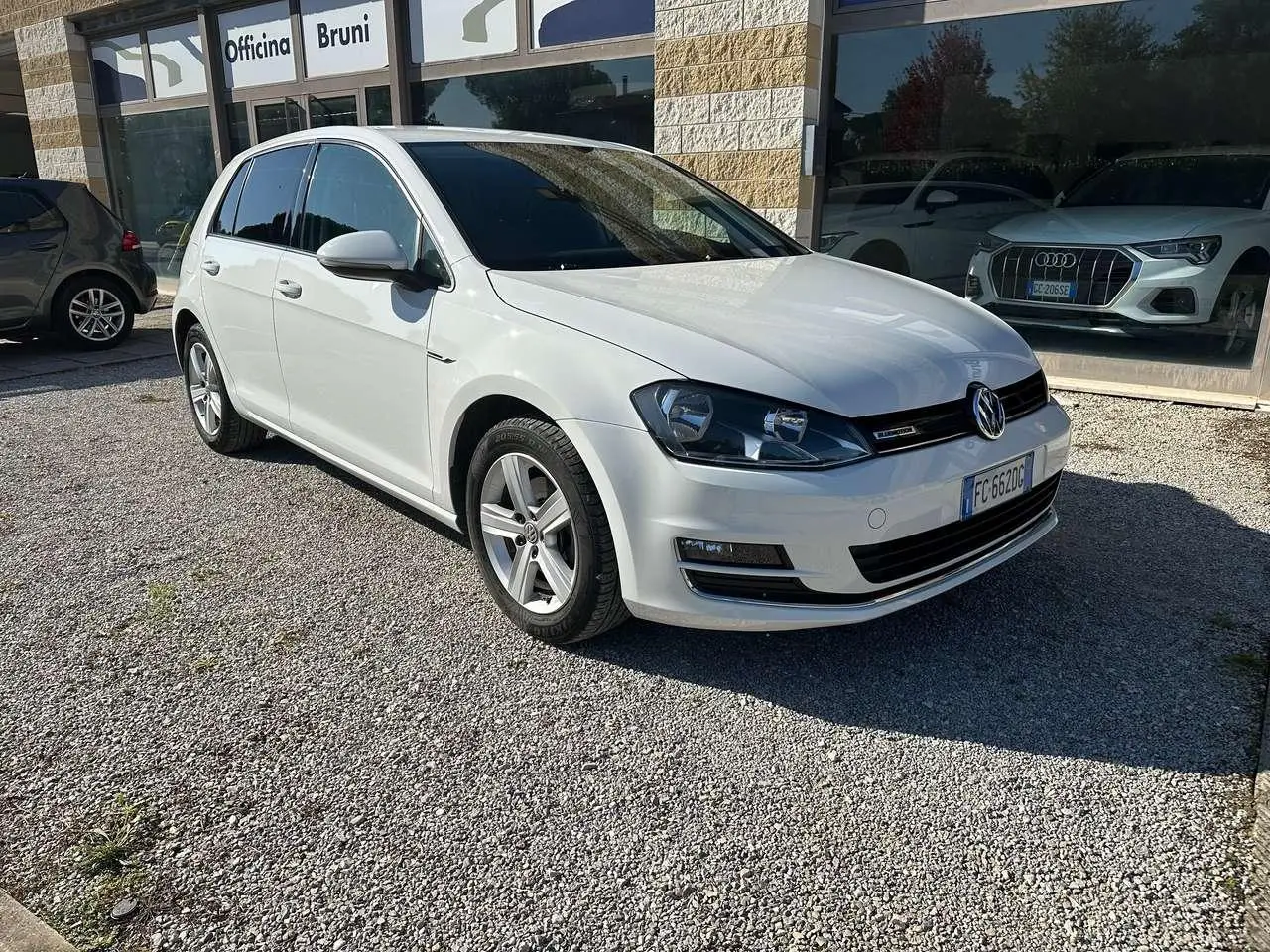 Photo 1 : Volkswagen Golf 2016 Others