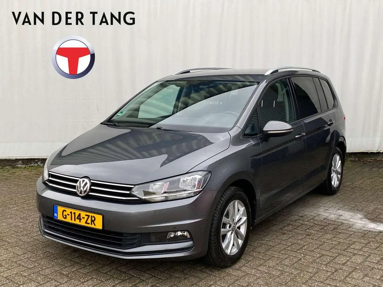 Photo 1 : Volkswagen Touran 2020 Petrol