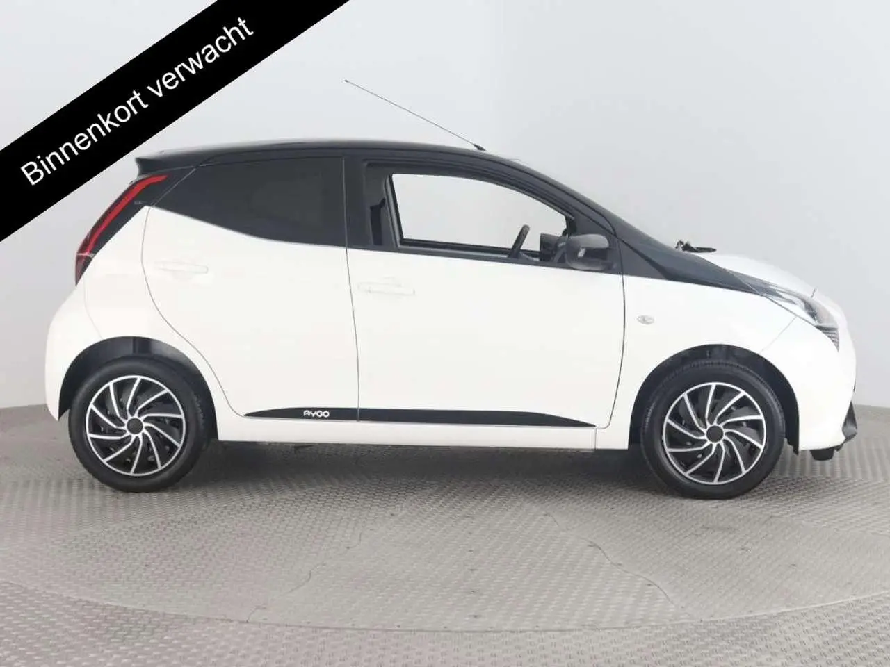 Photo 1 : Toyota Aygo 2021 Essence