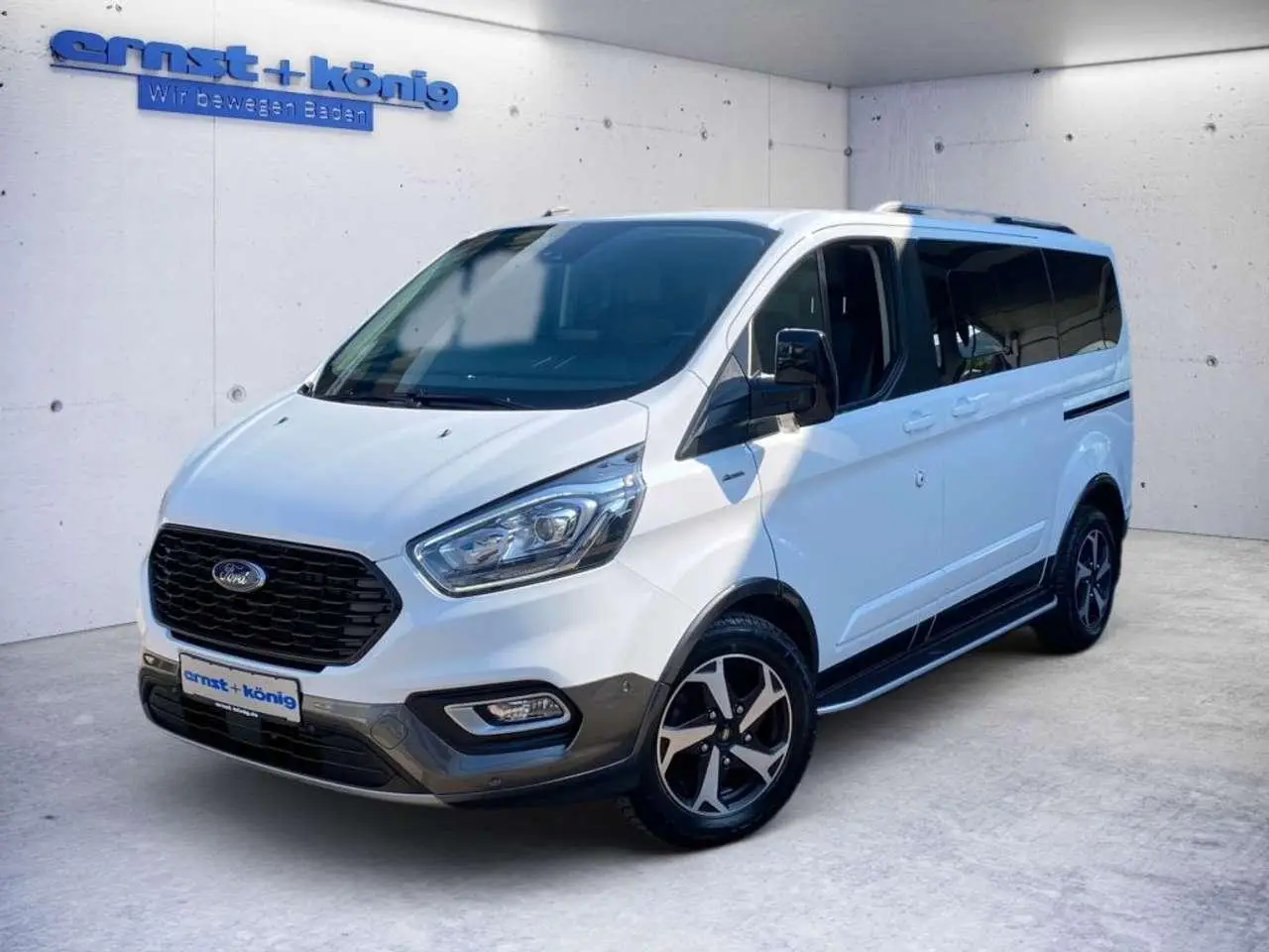 Photo 1 : Ford Tourneo 2023 Diesel