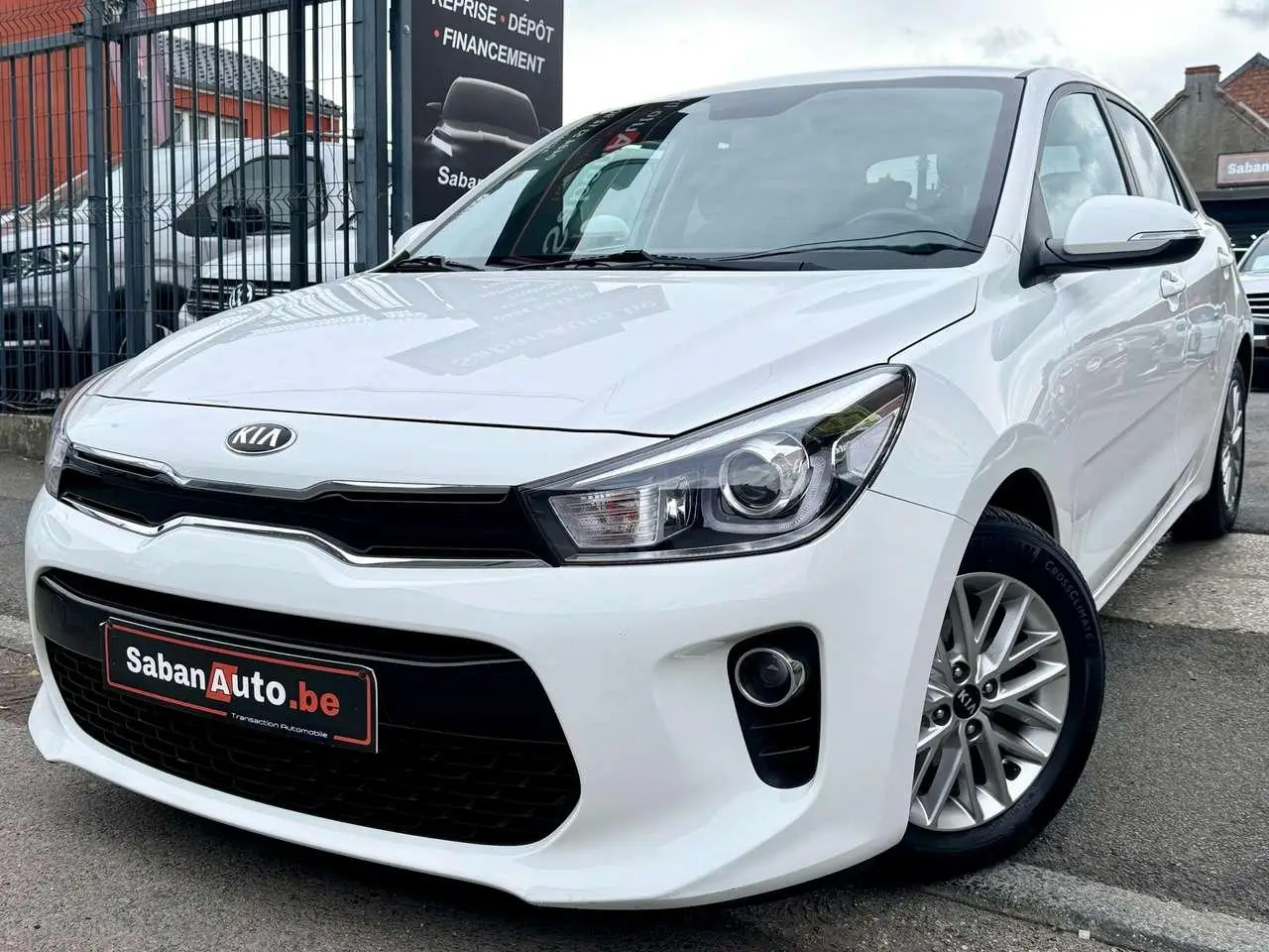 Photo 1 : Kia Rio 2019 Petrol