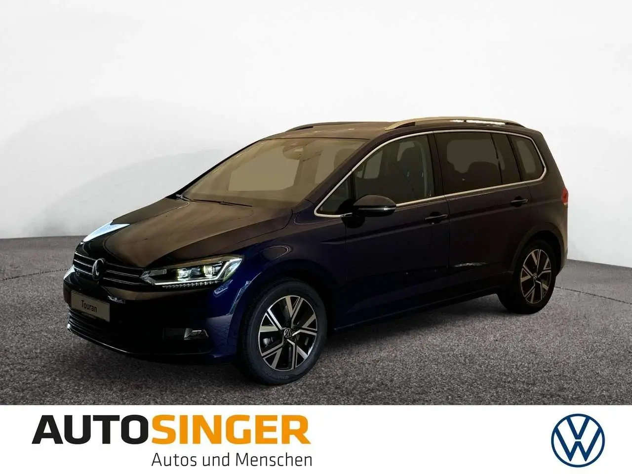 Photo 1 : Volkswagen Touran 2024 Essence