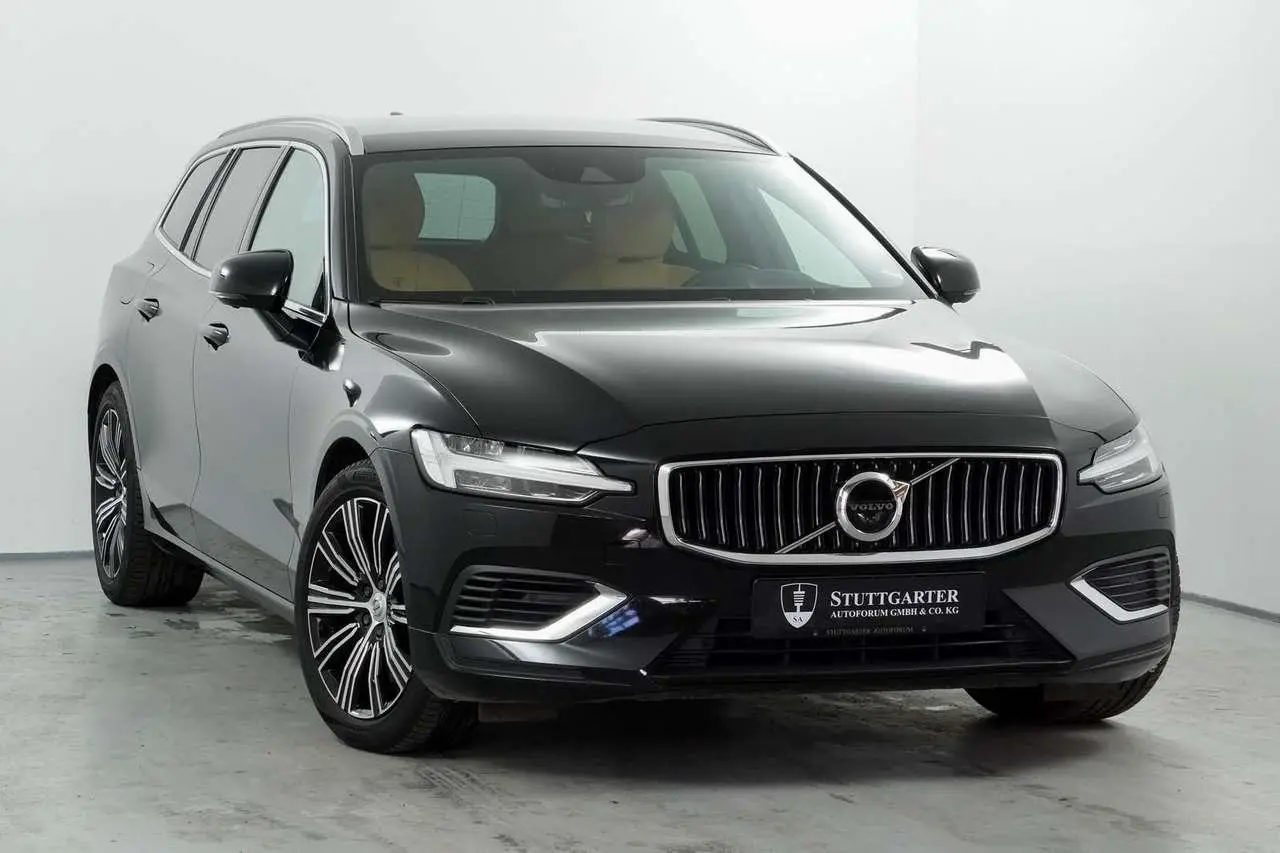 Photo 1 : Volvo V60 2020 Hybride