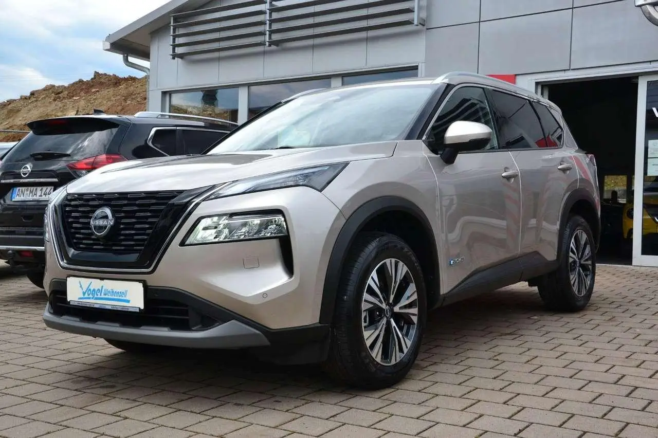 Photo 1 : Nissan X-trail 2024 Essence