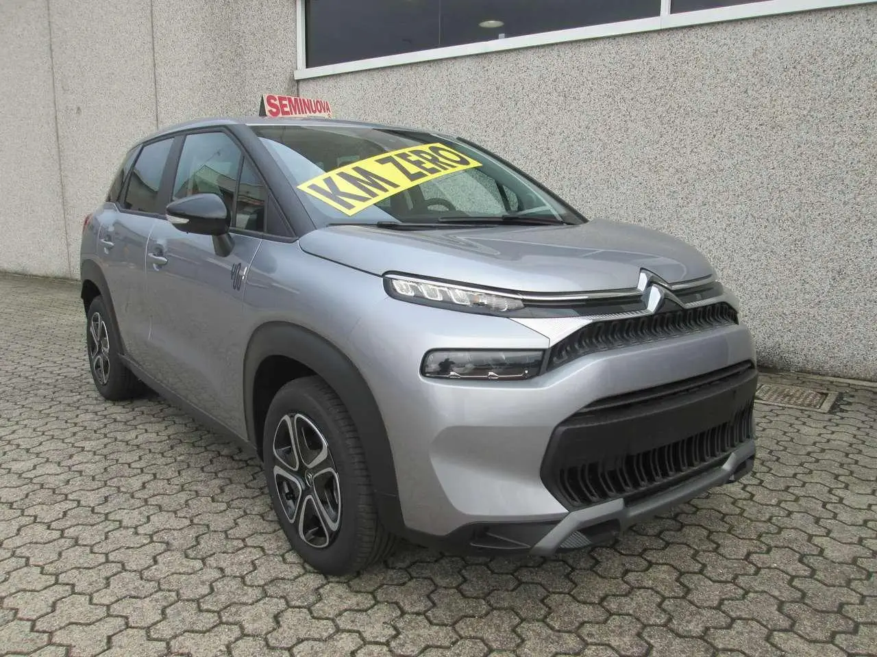 Photo 1 : Citroen C3 Aircross 2024 Petrol