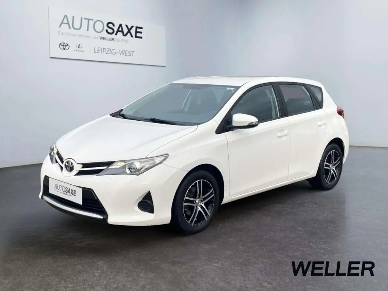 Photo 1 : Toyota Auris 2015 Essence