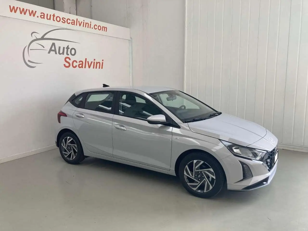 Photo 1 : Hyundai I20 2023 Hybrid