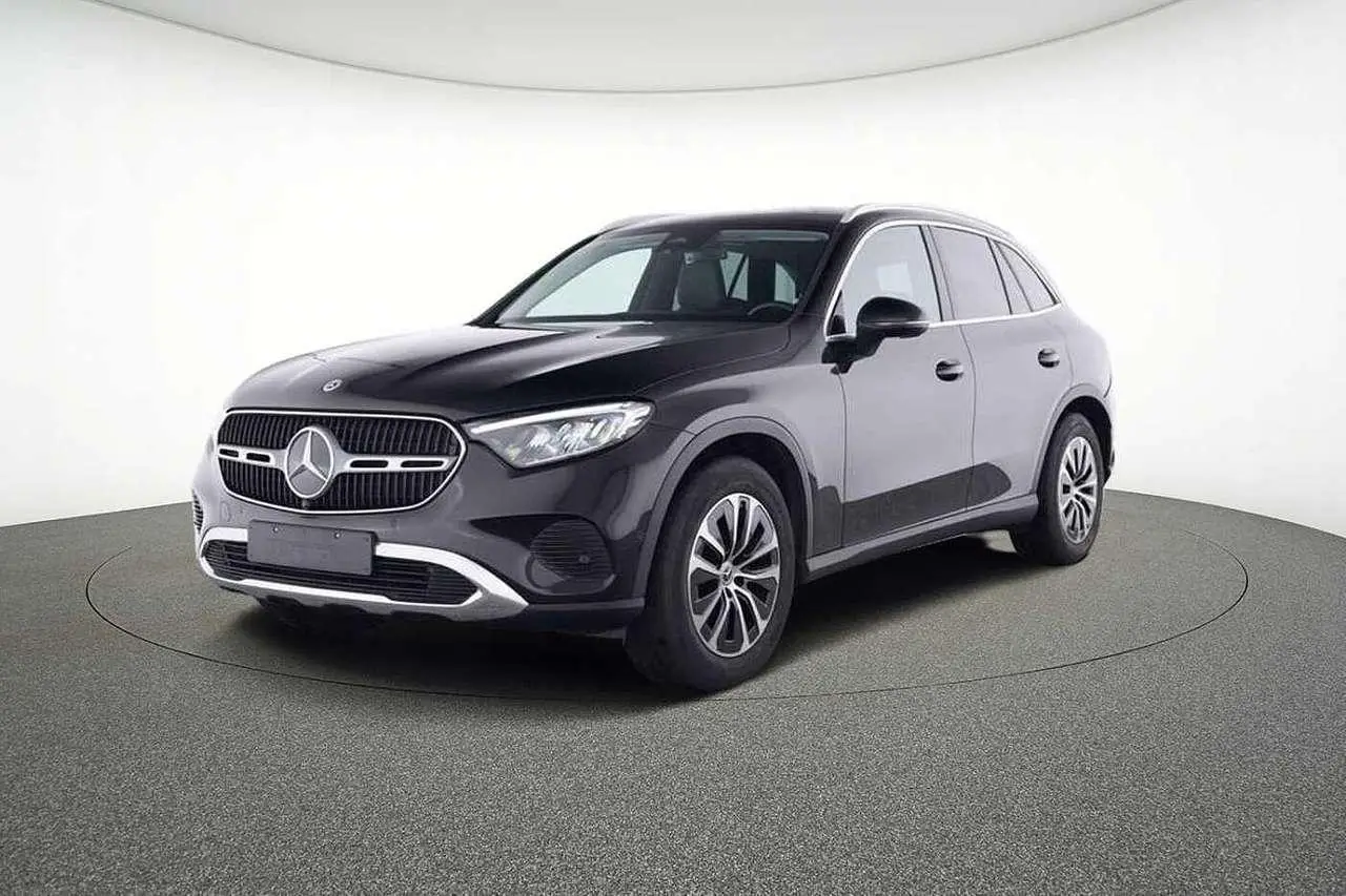 Photo 1 : Mercedes-benz Classe Glc 2023 Petrol