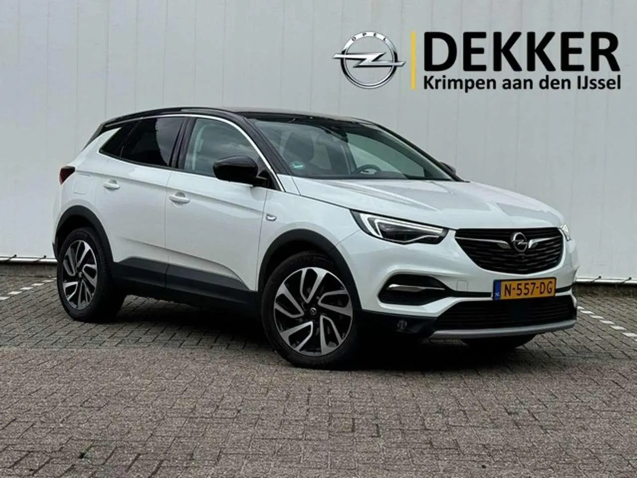 Photo 1 : Opel Grandland 2018 Essence