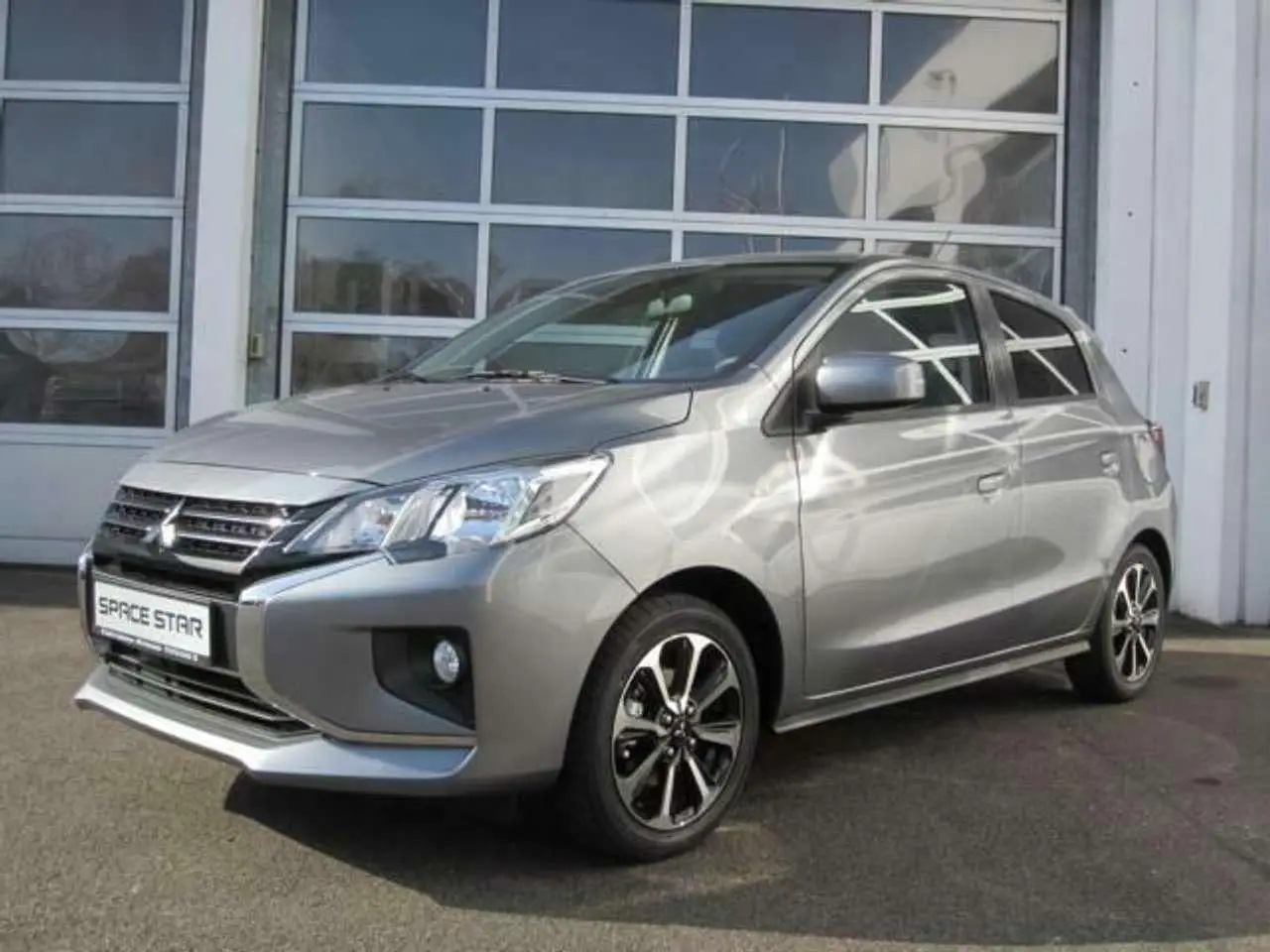 Photo 1 : Mitsubishi Space Star 2020 Essence