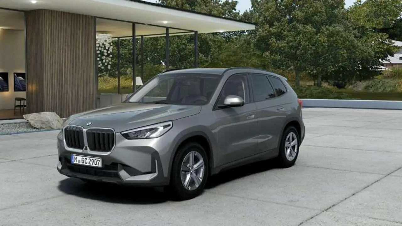 Photo 1 : Bmw X1 2024 Petrol