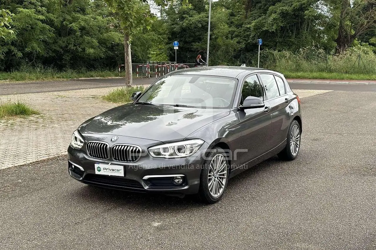 Photo 1 : Bmw Serie 1 2019 Diesel