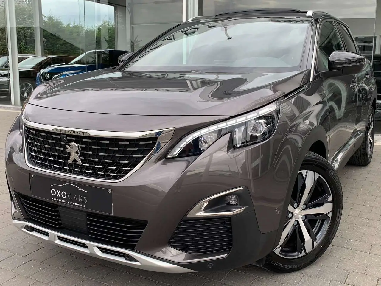 Photo 1 : Peugeot 3008 2019 Essence