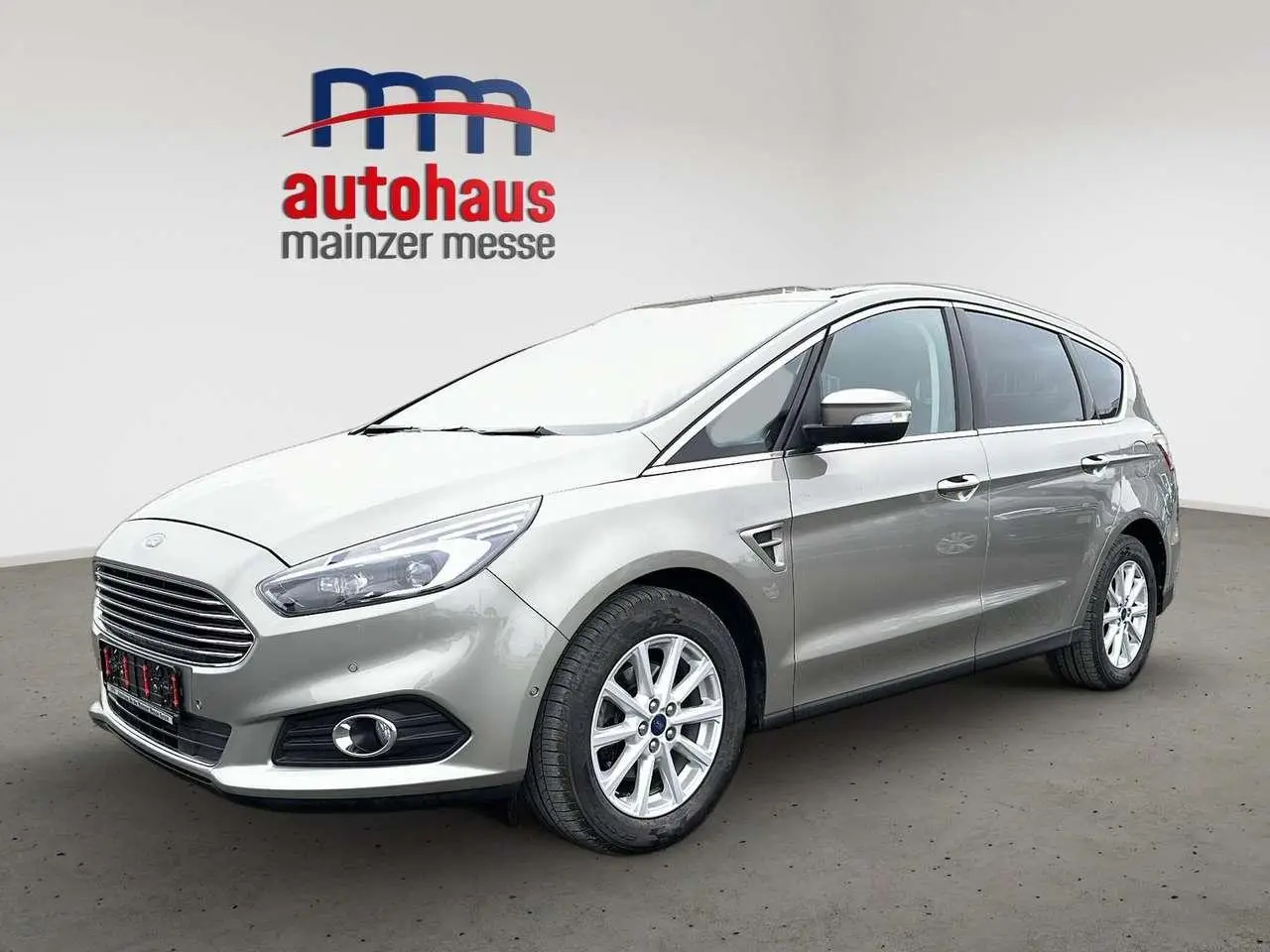 Photo 1 : Ford S-max 2018 Petrol