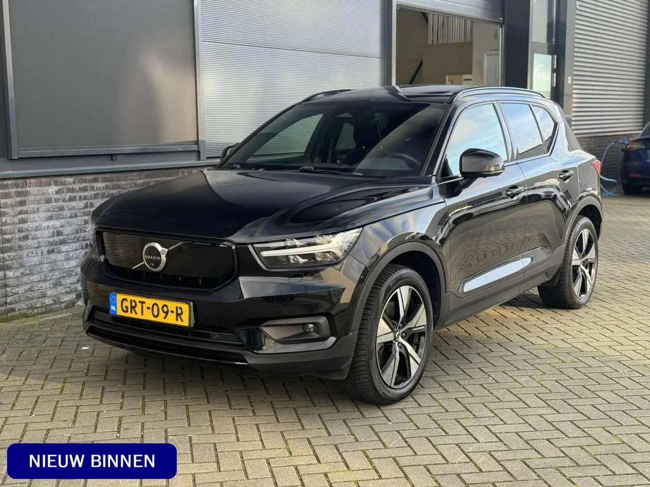 Photo 1 : Volvo Xc40 2021 Électrique