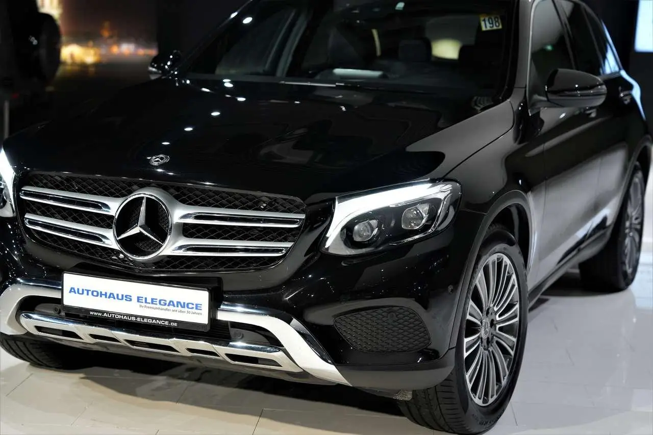 Photo 1 : Mercedes-benz Classe Glc 2018 Petrol